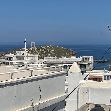 Burgos Barrio Hotel Naxos City Bagian luar foto