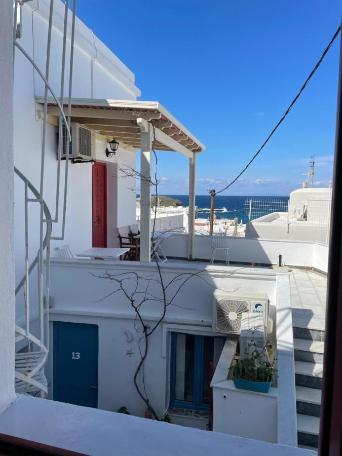 Burgos Barrio Hotel Naxos City Bagian luar foto