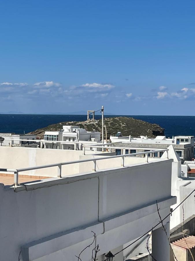 Burgos Barrio Hotel Naxos City Bagian luar foto