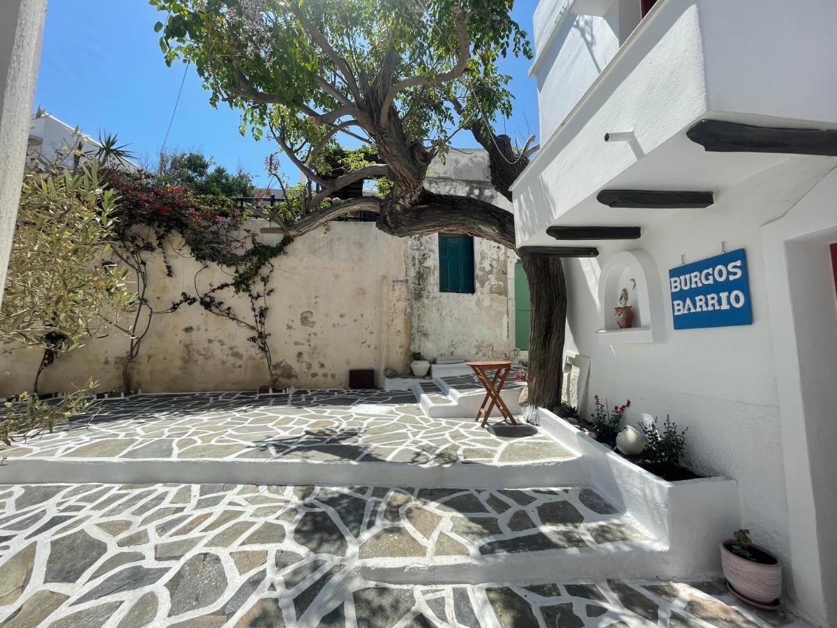 Burgos Barrio Hotel Naxos City Bagian luar foto