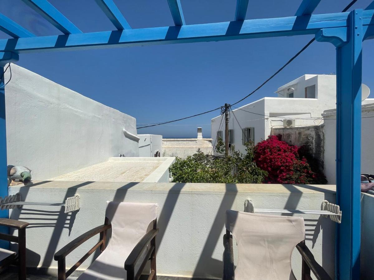 Burgos Barrio Hotel Naxos City Bagian luar foto